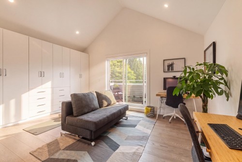 1372 10Th Avenue E, Vancouver, BC 