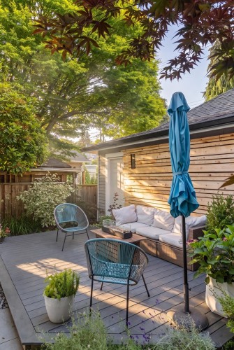 1372 10Th Avenue E, Vancouver, BC 