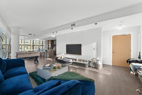 609-3438 Sawmill Crescent, Vancouver, BC 