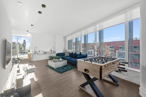 609-3438 Sawmill Crescent, Vancouver, BC 