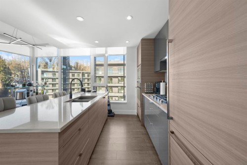 609-3438 Sawmill Crescent, Vancouver, BC 