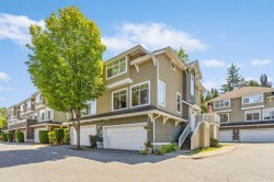 19-5240 Oakmount Crescent Burnaby, BC V5H 4S1