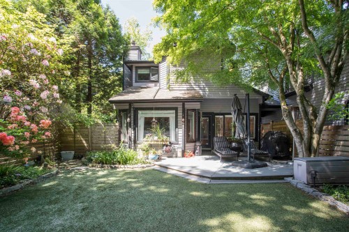 1989 Cedar Village Crescent, North Vancouver, BC 
