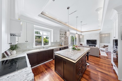 3058 44Th Avenue W, Vancouver, BC 