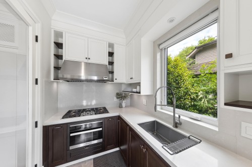 3058 44Th Avenue W, Vancouver, BC 