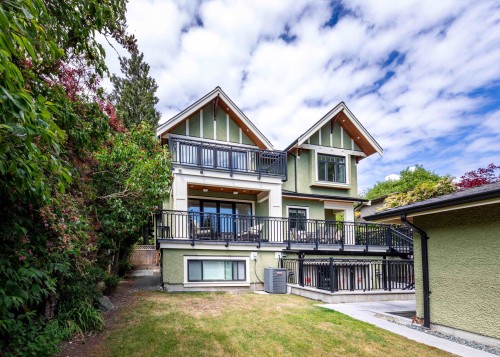 3058 44Th Avenue W, Vancouver, BC 