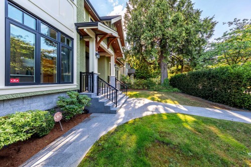 3058 44Th Avenue W, Vancouver, BC 