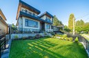 214 24Th Street W, North Vancouver, BC 