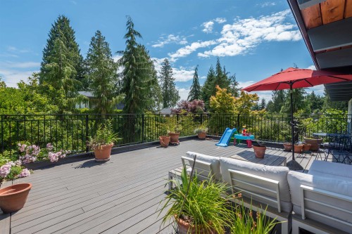 1764 Ottawa Place, West Vancouver, BC 