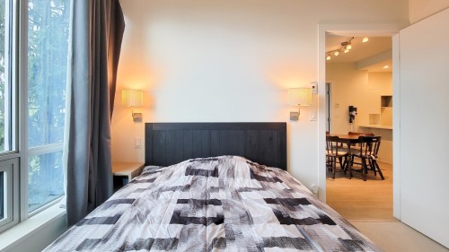 706-9080 University Crescent, Burnaby, BC 