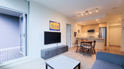 706-9080 University Crescent, Burnaby, BC 