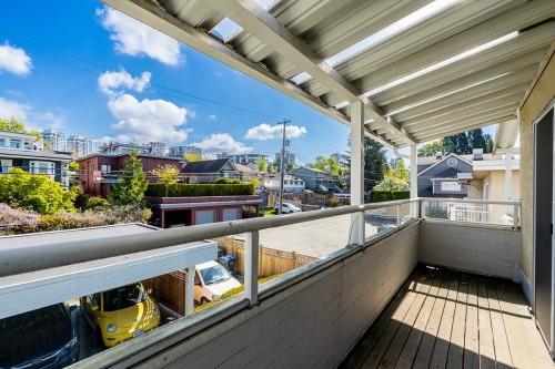 238 4Th Street W, North Vancouver, BC 