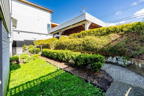 238 4Th Street W, North Vancouver, BC 