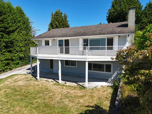 6472 Jasper Road, Sechelt, BC 
