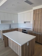 203-8398 Oak Street  Vancouver, BC V6P 0L9