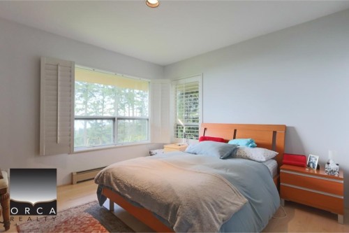 5060 Pinetree Crescent, West Vancouver, BC 