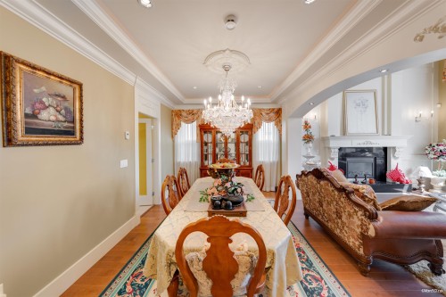 7411 Lucas Road, Richmond, BC - Indoor Photo Showing Dining Room With Fireplace