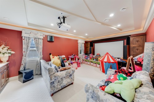 7411 Lucas Road, Richmond, BC - Indoor