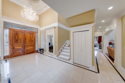 7411 Lucas Road, Richmond, BC - Indoor Photo Showing Other Room