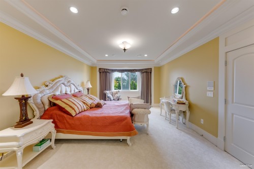 7411 Lucas Road, Richmond, BC - Indoor Photo Showing Bedroom