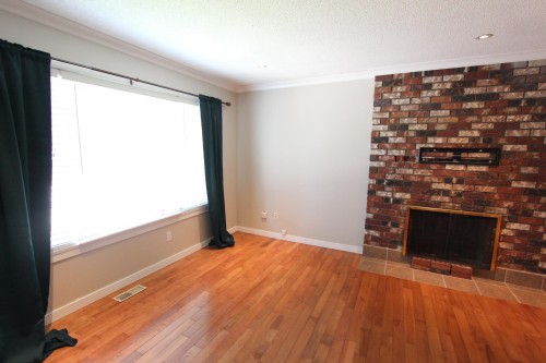 2160 Laurier Avenue, Port Coquitlam, BC 