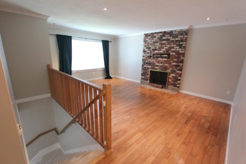 2160 Laurier Avenue, Port Coquitlam, BC 