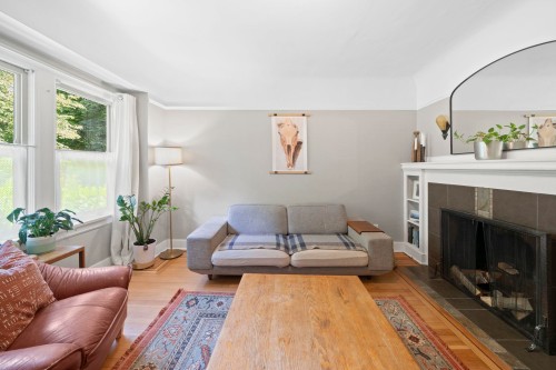 3750 17Th Avenue W, Vancouver, BC - Indoor Photo Showing Living Room With Fireplace