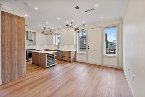 3179 16Th Avenue E, Vancouver, BC 