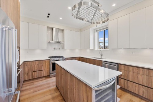 3179 16Th Avenue E, Vancouver, BC 