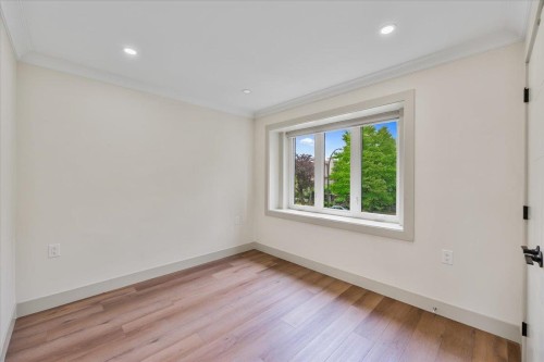 3179 16Th Avenue E, Vancouver, BC 