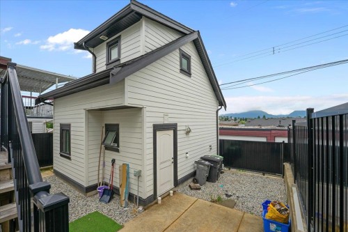 3179 16Th Avenue E, Vancouver, BC 