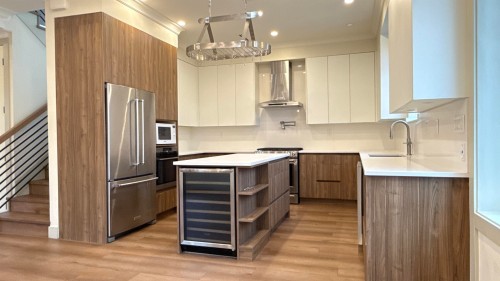 3179 16Th Avenue E, Vancouver, BC 