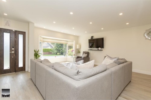 3581 Bluebonnet Road, North Vancouver, BC 