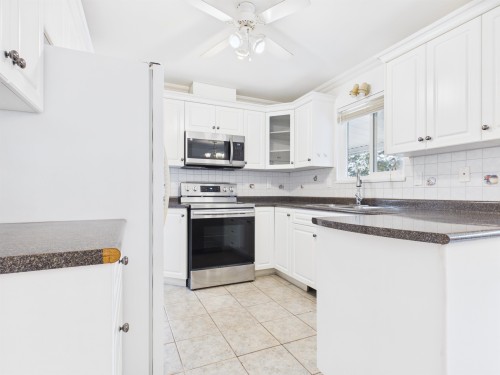 951 Everett Crescent, Burnaby, BC 