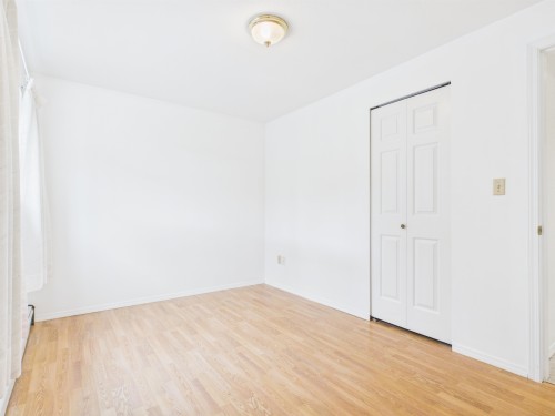 951 Everett Crescent, Burnaby, BC 