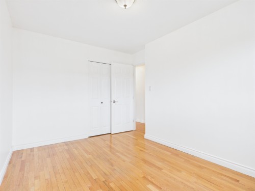 951 Everett Crescent, Burnaby, BC 