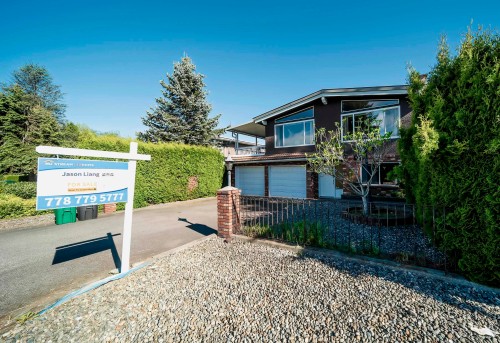 951 Everett Crescent, Burnaby, BC 