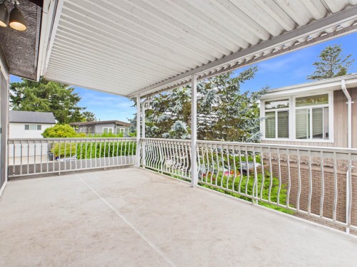 951 Everett Crescent, Burnaby, BC 