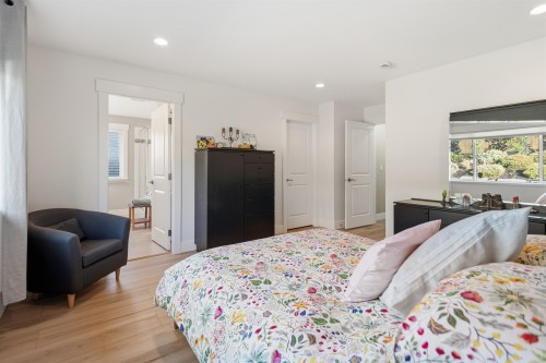 5537 Peregrine Crescent, Sechelt, BC 