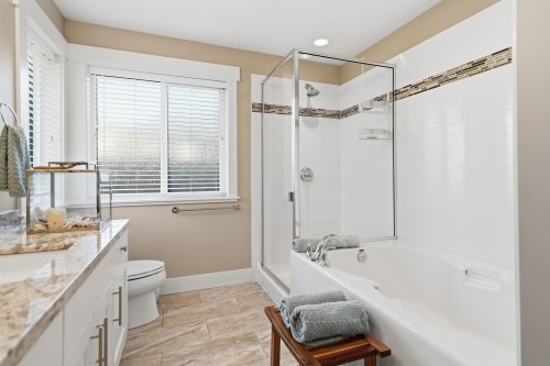 5537 Peregrine Crescent, Sechelt, BC 