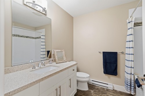 5537 Peregrine Crescent, Sechelt, BC 