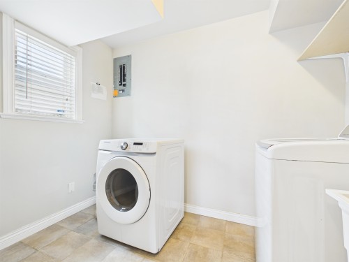 861 Greene Street, Coquitlam, BC 