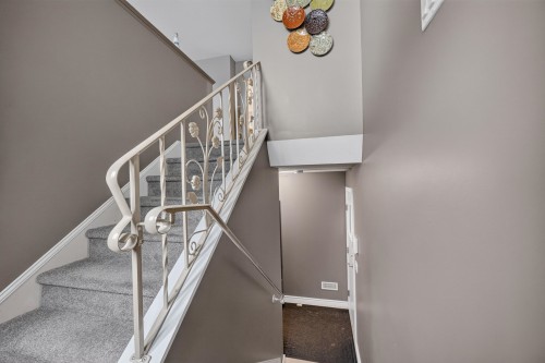 1576 Pitt River Road, Port Coquitlam, BC 
