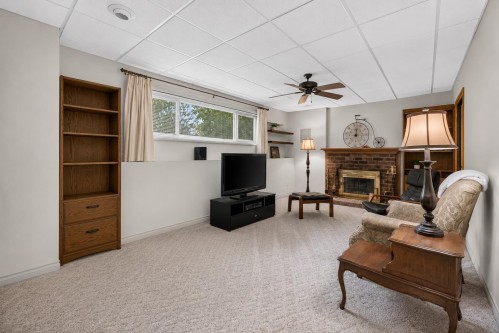 1576 Pitt River Road, Port Coquitlam, BC 