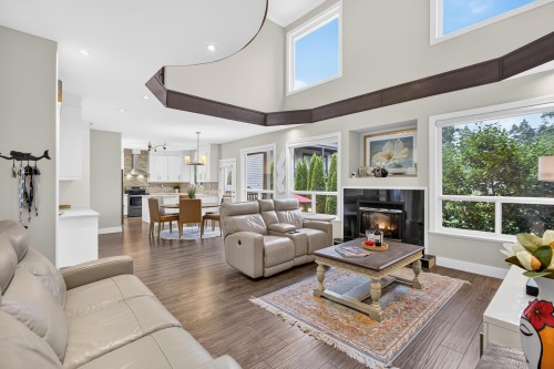 21291 122B Avenue, Maple Ridge, BC 