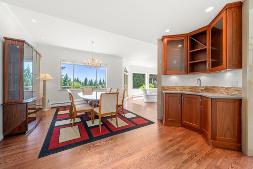 4406 Woodpark Road, West Vancouver, BC 