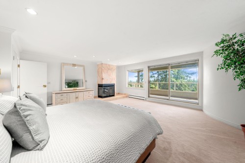 4406 Woodpark Road, West Vancouver, BC 