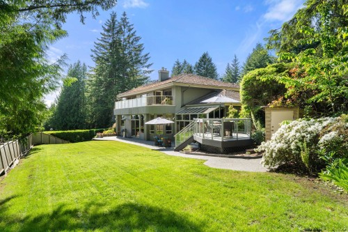 4406 Woodpark Road, West Vancouver, BC 
