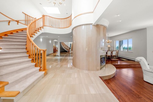 4406 Woodpark Road, West Vancouver, BC 