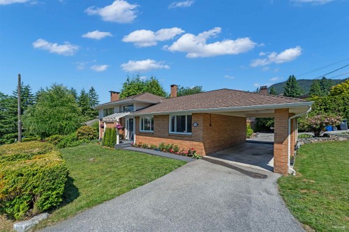 330 Braemar Road W, North Vancouver, BC 